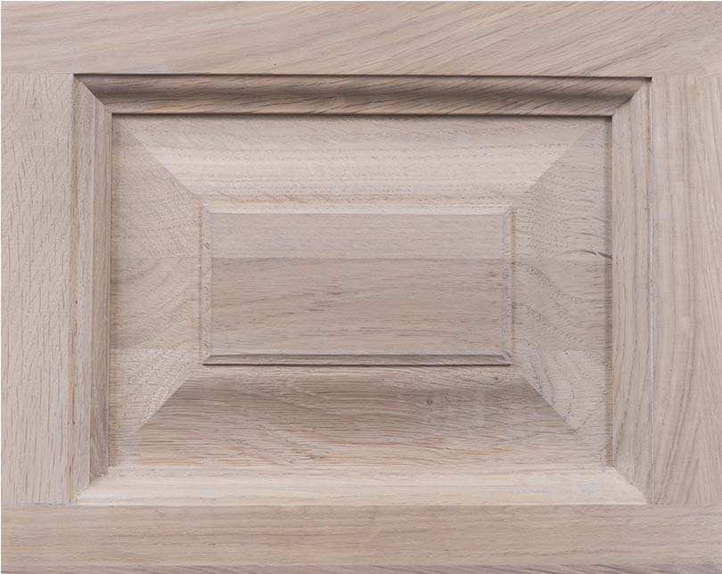 Landhausmöbel von Antik mit Stil, Ausführung Eiche